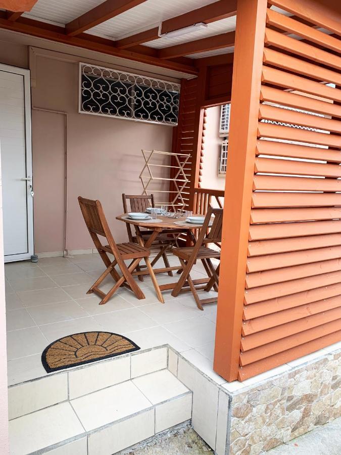 Le Zandoli Petit-Bourg Exterior photo